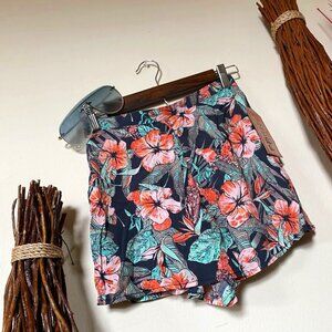 Mudd: Skater Challis Shorts (Size: S) NWT